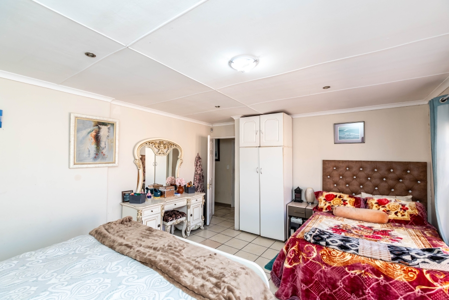 3 Bedroom Property for Sale in Summerpride Eastern Cape